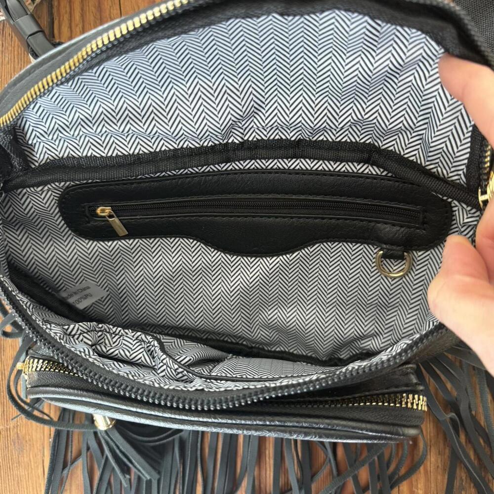 Boutique black faux leather Fringe bag - Picture 5 of 6